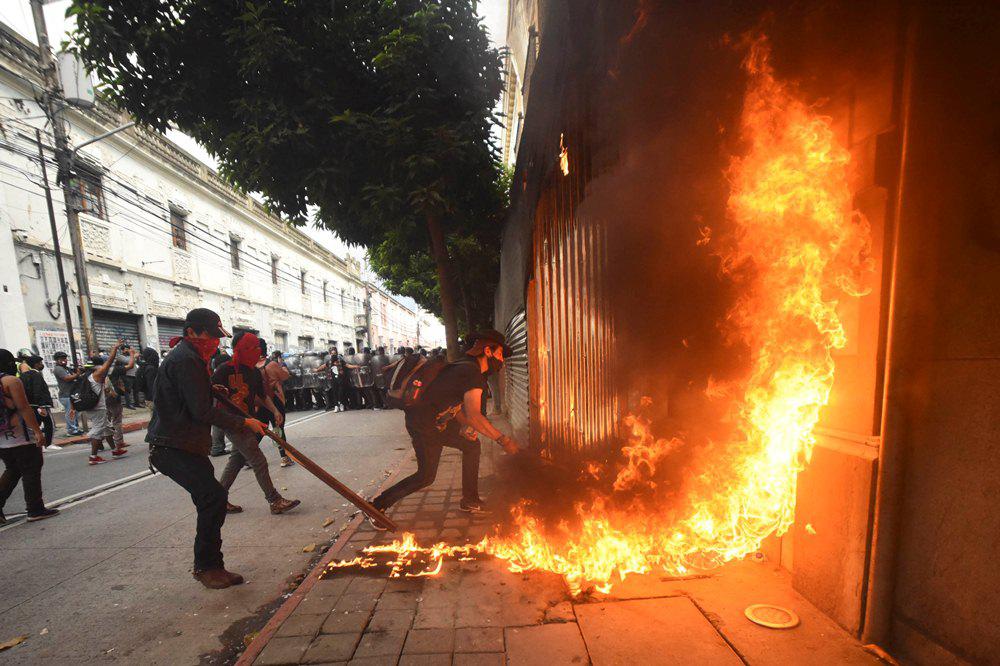 crisis política en Guatemala by Télam