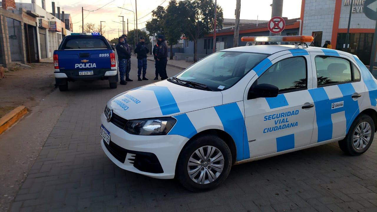 Cordón sanitario Malvinas Argentinas by @leoguevara80