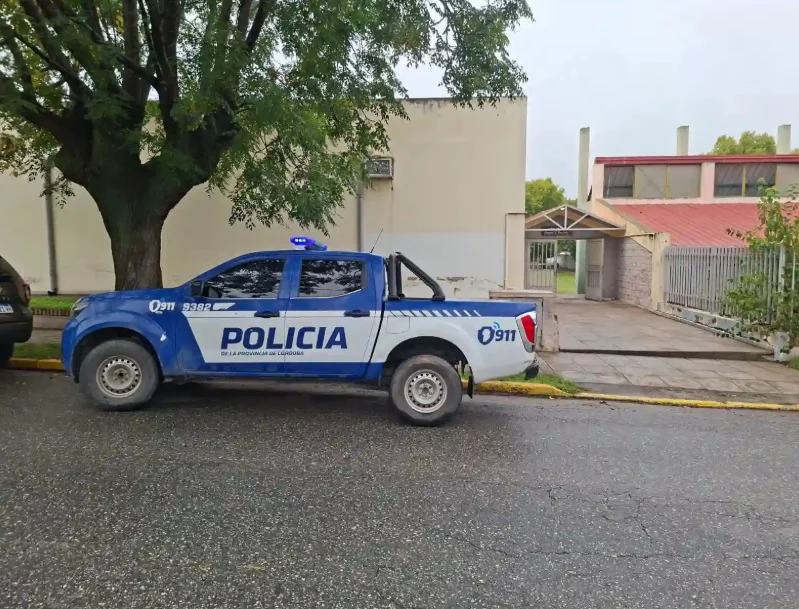 escuela de La Falda by  la estafeta 