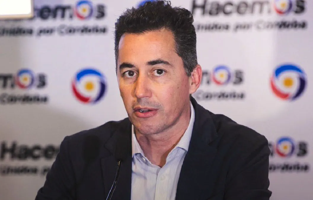 Manuel Calvo 8