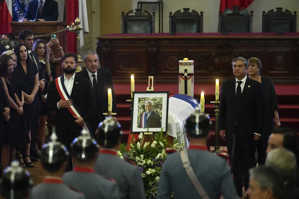 Boric funeral Piñera by Télam