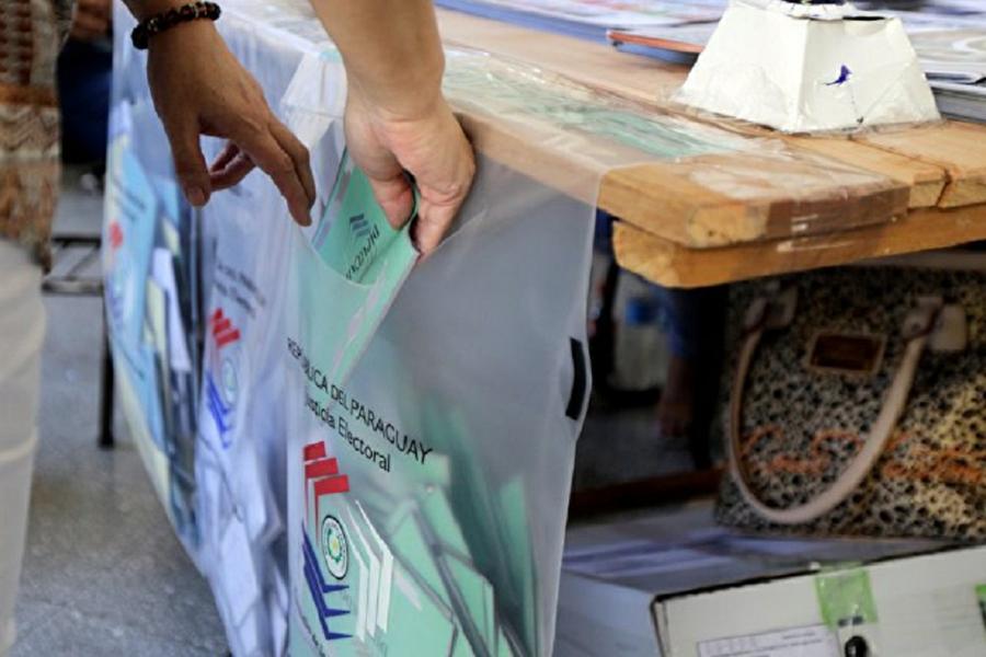 Votación Paraguay by Sputnik