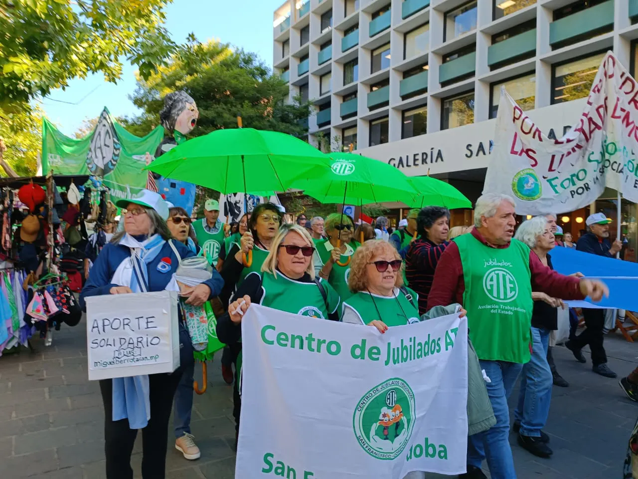 paro general marcha jubilados miriam campos 2