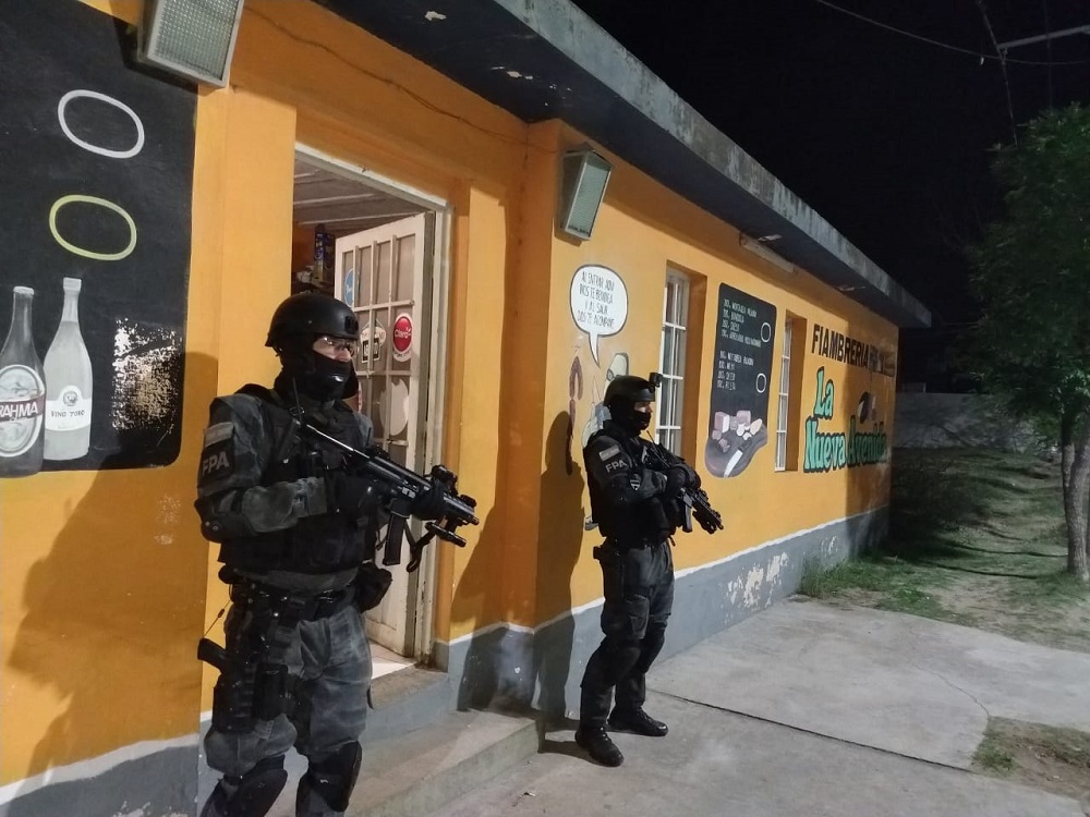 Villa del Rosario: un detenido por comercializar cocaína desde su despensa - Javier Imaz