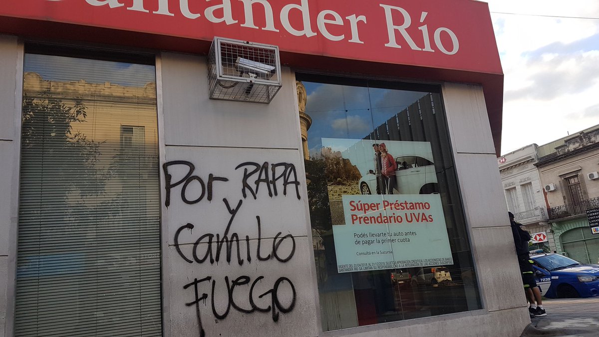 cajero leo guevara