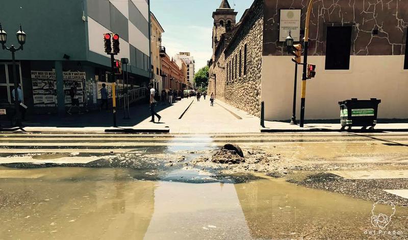 cloaca en velez sarsfield y caseros