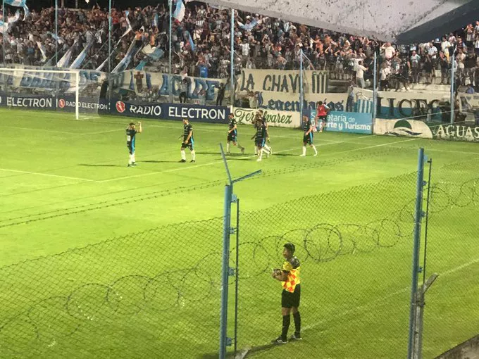 Racing vs Estudiantes