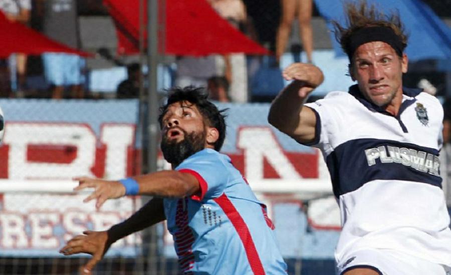 arsenal gimnasia by Telam