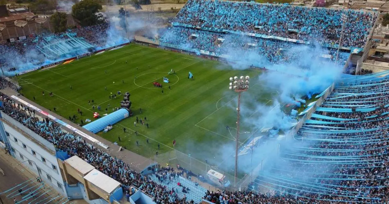 Gigante de Alberdi prensa.cba