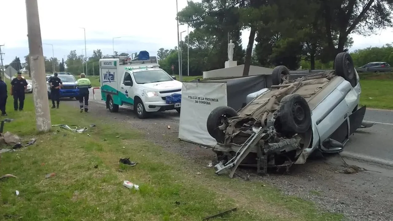 Accidente fatal en Avenida Ejército Argentino (gentileza)
