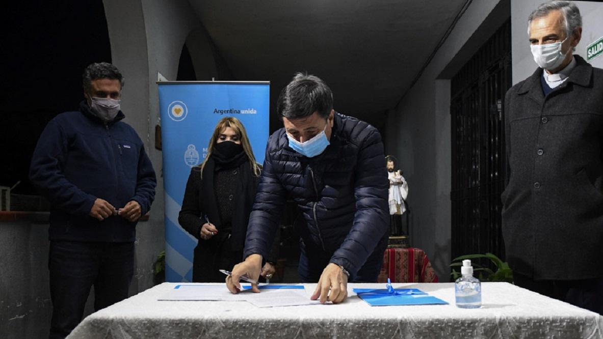 oeprativo abrigar arroyo