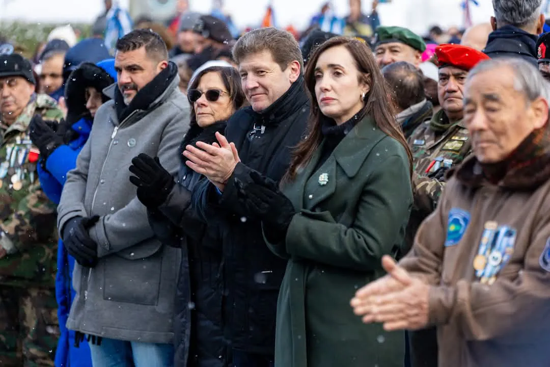 Villarruel en homenaje a combatientes de Malvinas en Ushuaia (Gobierno de Tierra del Fuego)