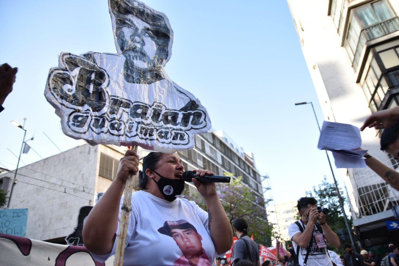 Marcha de la Gorra Facebook 1