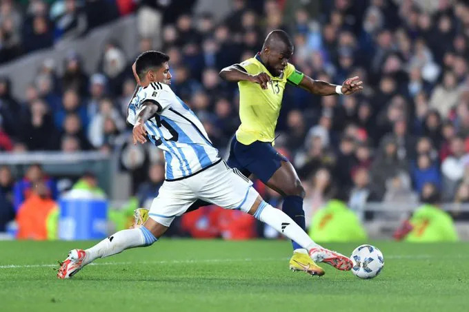 Cristian Cuti Romero (Twitter Selección Argentina) 01