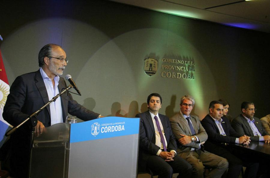 ministro lopez acueductos @cba prensa