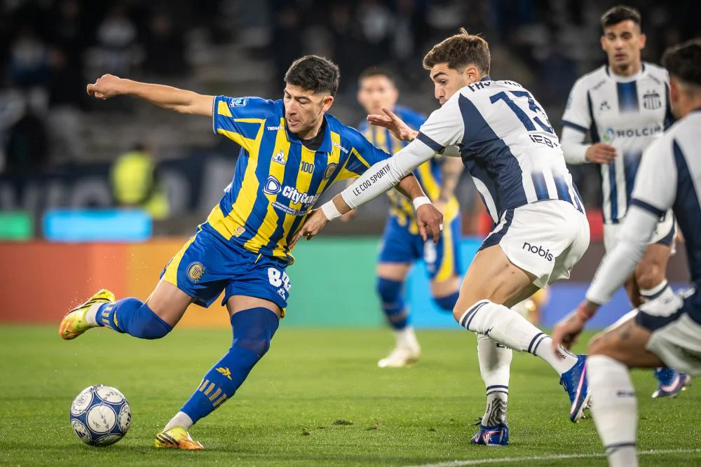 Talleres vs Central by Rosario Central