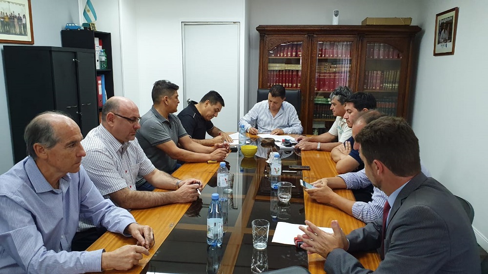 Firma acuerdo Smata Maipú prensa Smata