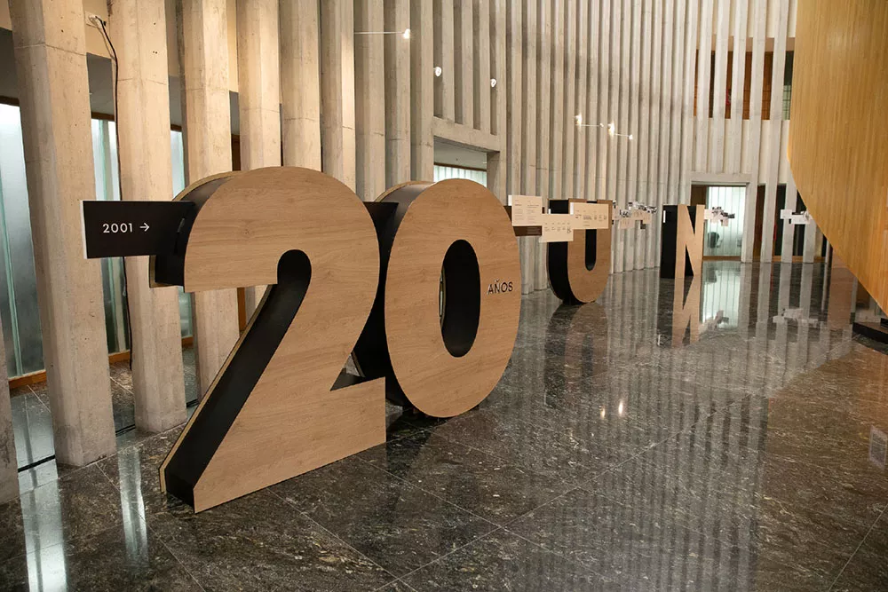 20 años unicameral 03
