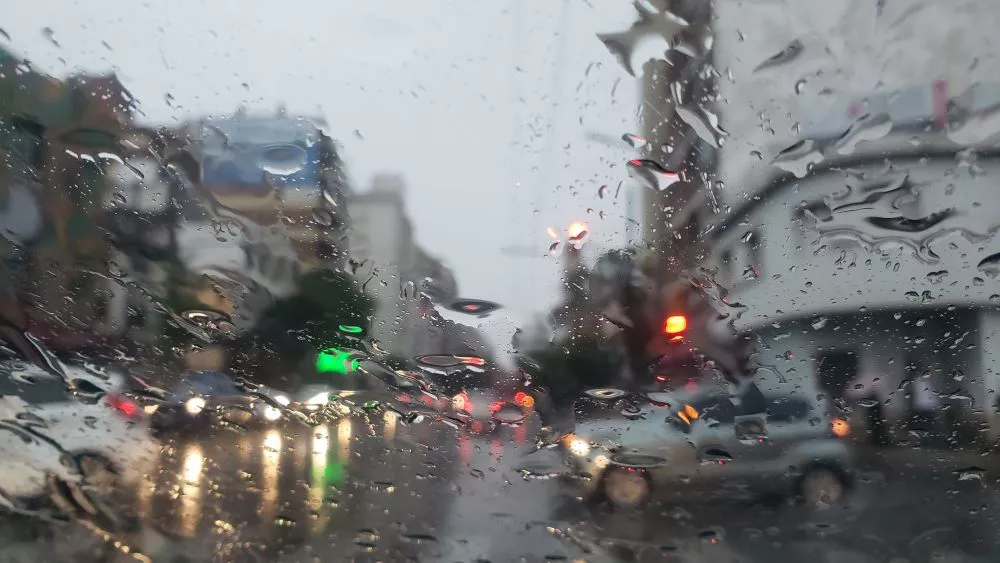 Córdoba lluvia by tw Leo Guevara