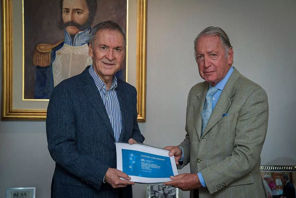 Schiaretti y la UIA by prensa.cba