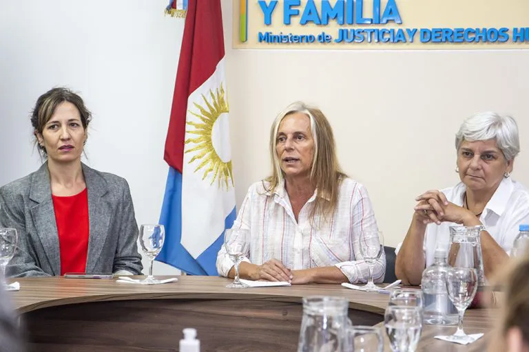 julia rearte titular del senaf gob de cba