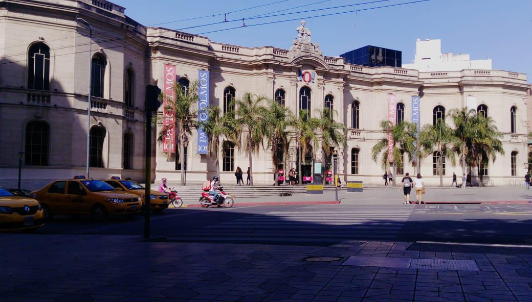 Patio Olmos by LNM