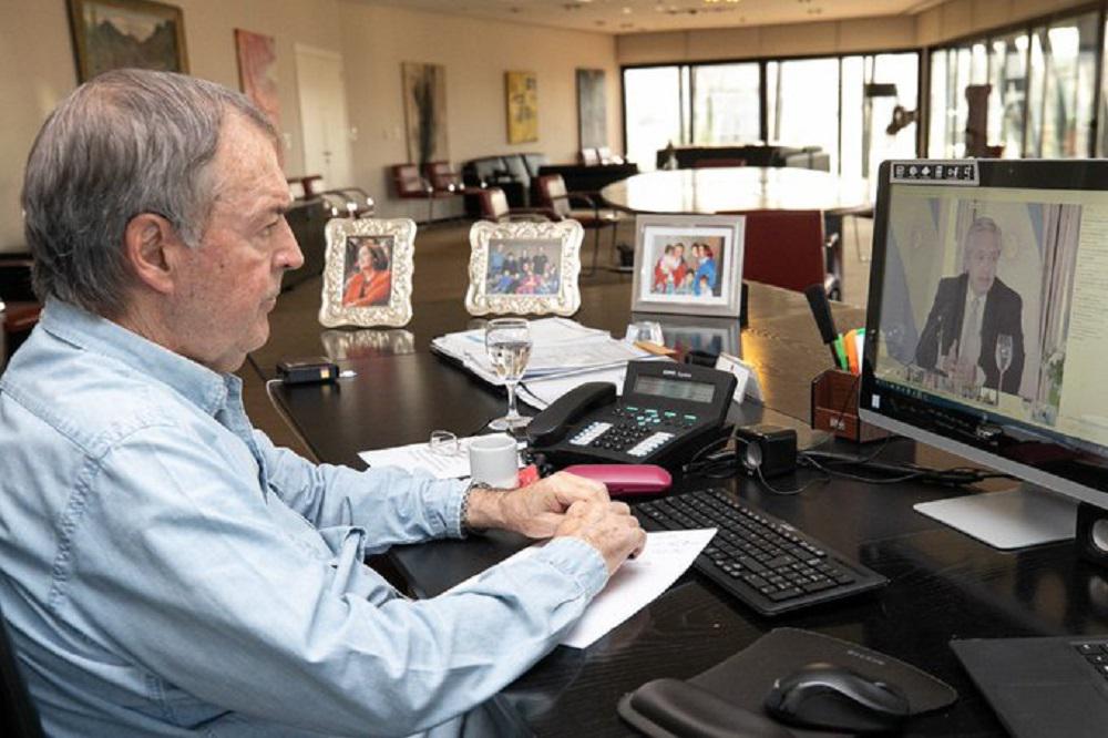 juan schiarett teleconferencia
