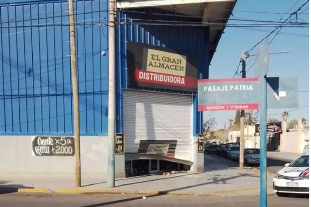 Distribuidora saqueada en San Juan by La Provincia SJ