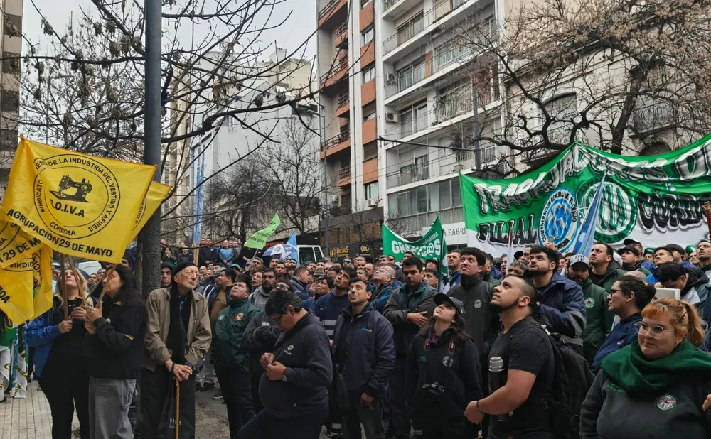 Marcha por el Cordobazo by Bahía De Palma 