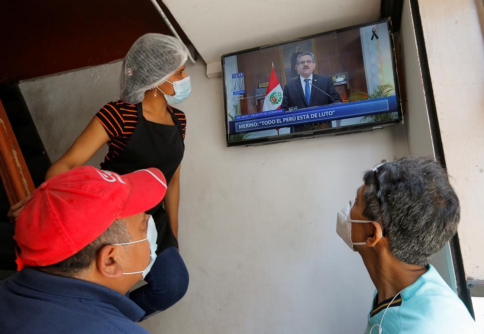 crisis en Perú by Télam