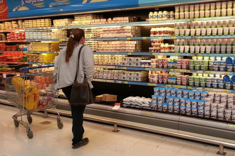góndola supermercado prensa.cba