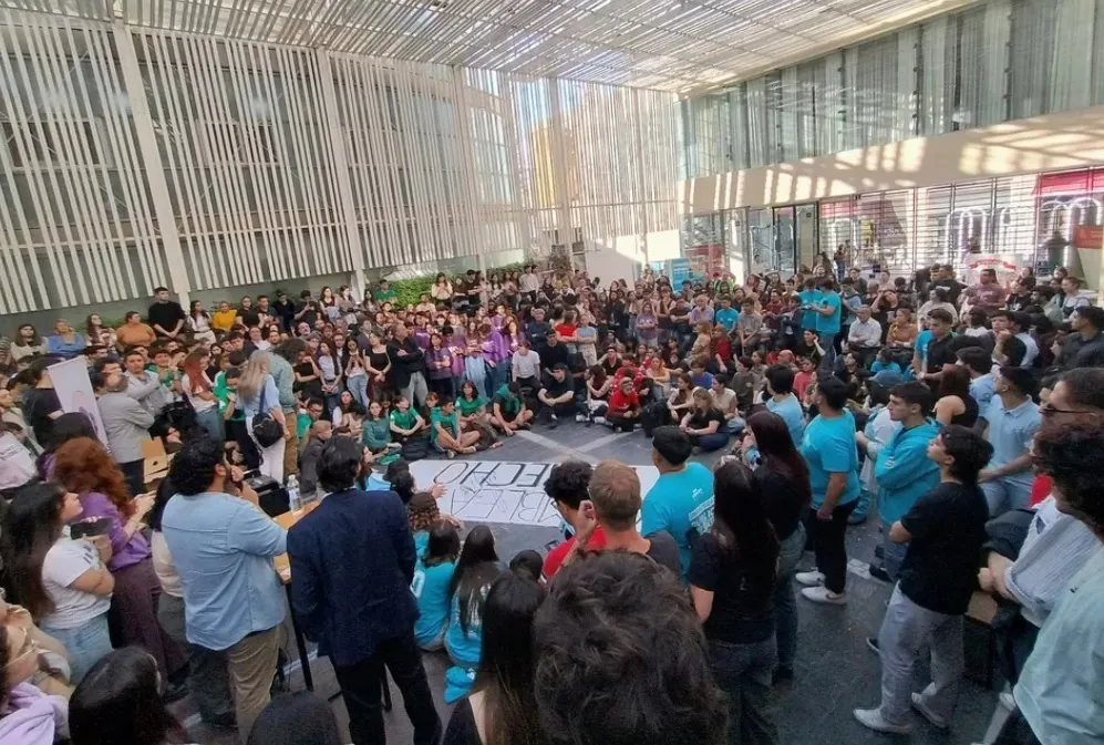 facultad de derecho tomada 1