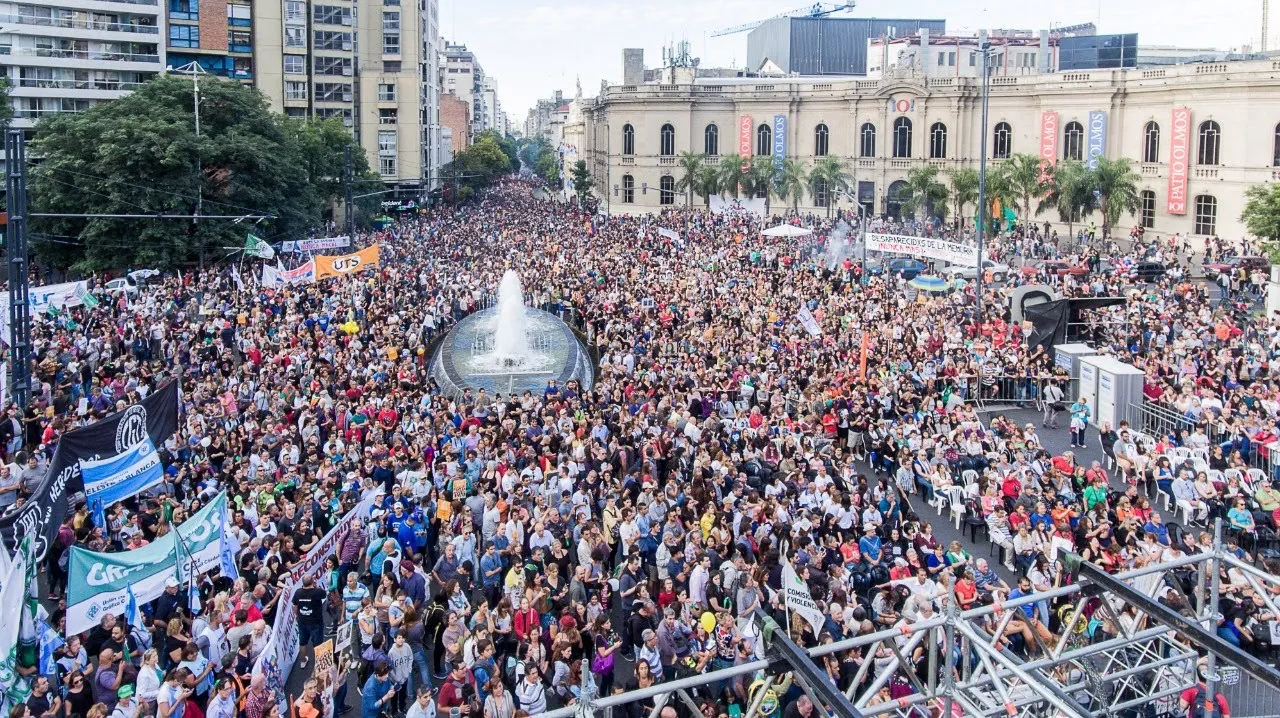 Marcha 24 de marzo en Córdoba (Mesa de Trabajo por los DDHH) (2)
