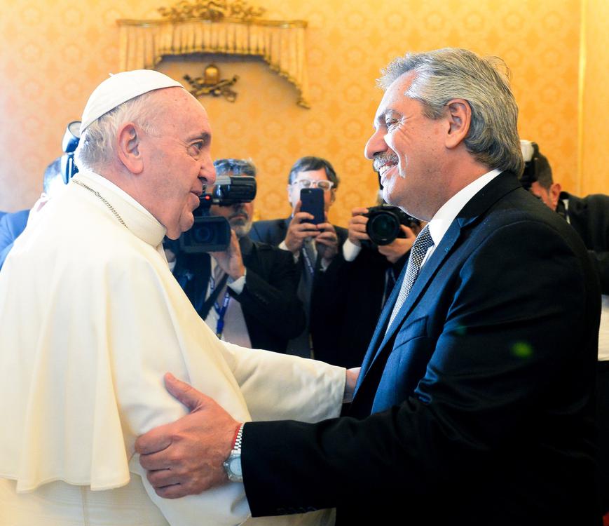 Alberto Fernández y el Papa Francisco by @CasaRosada