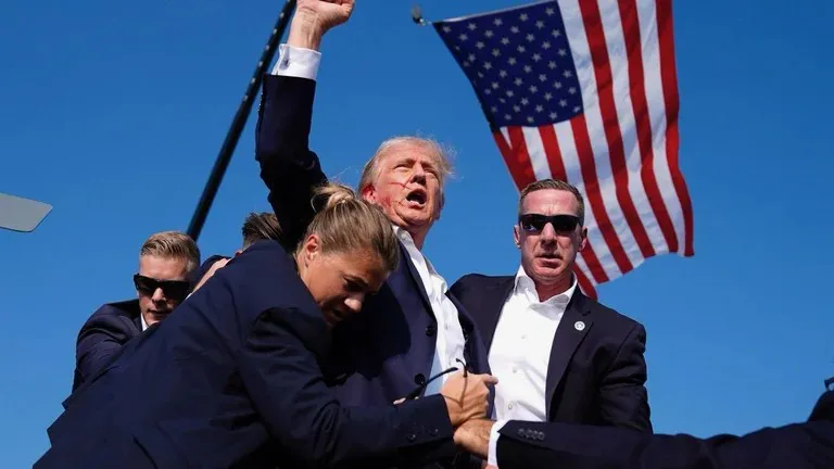 trump ensangrentado 2