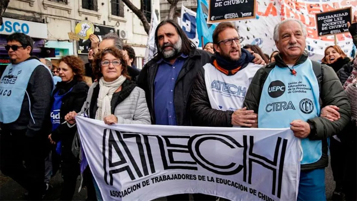 Docentes de Chubut by Radio3CadenaPatagonia