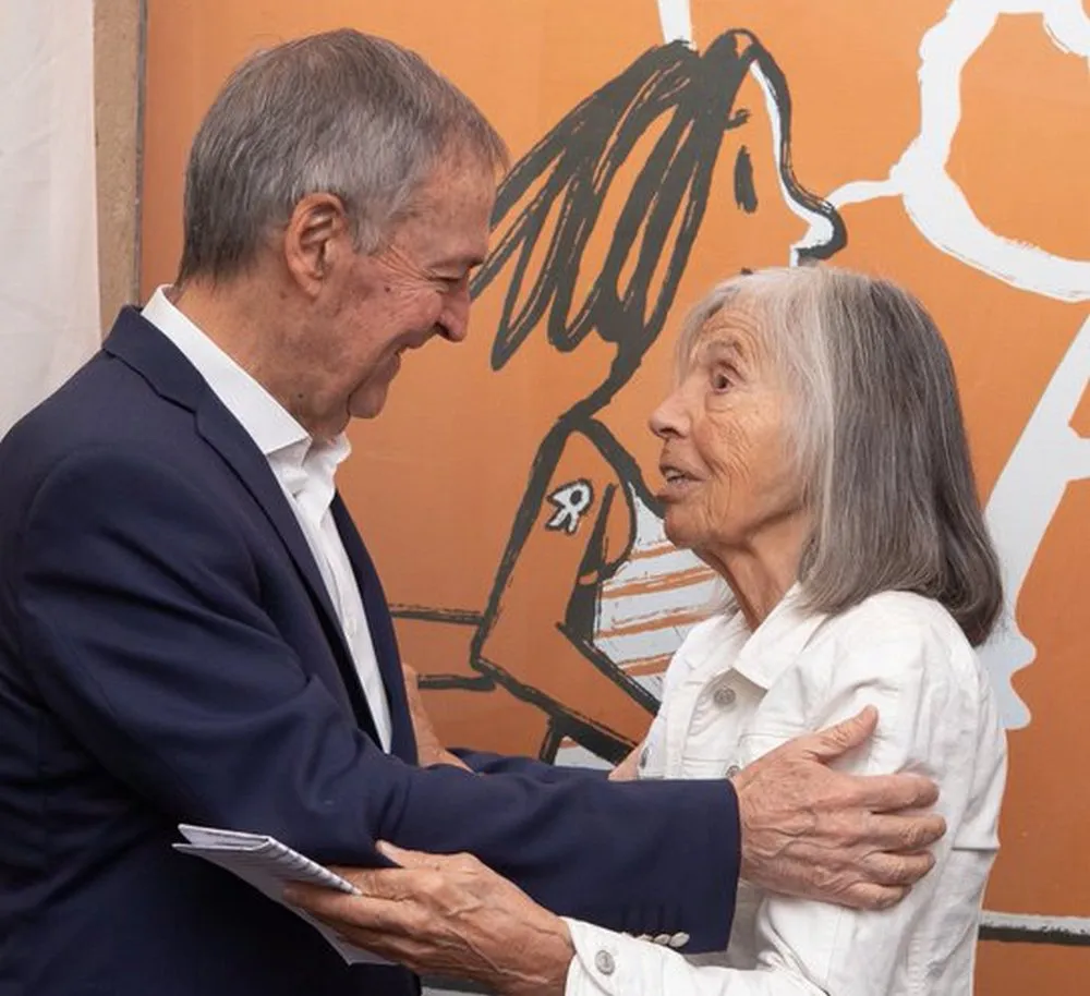 schiaretti junto a abuelas tw jshiaretti