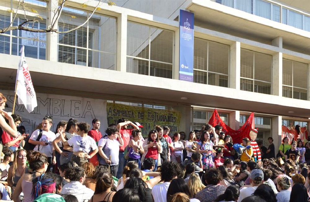 Asamblea Interfacultades UNC by Asamblea UNC