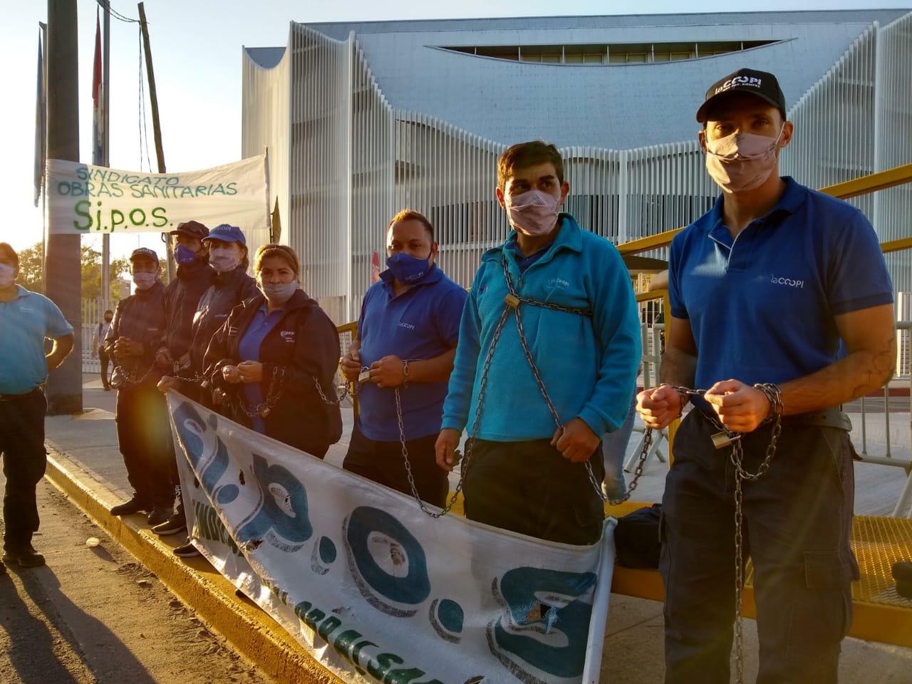 trabajad coopi encadenados legislatura