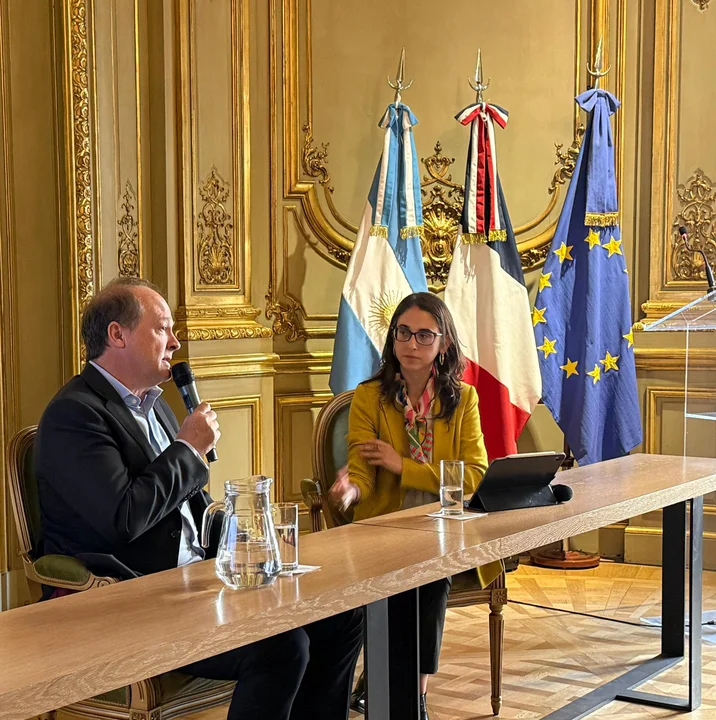 Daniel González en encuentro del CIPPEC y la Embajada de Francia (NA)