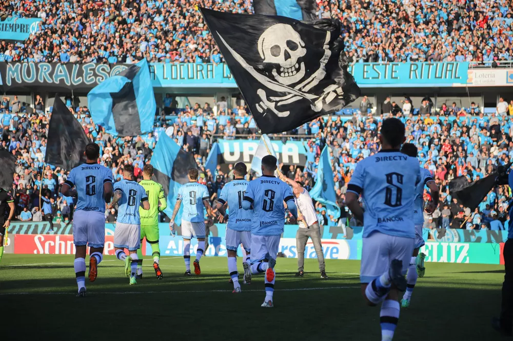 Belgrano sale a la cancha (Twitter Belgrano)