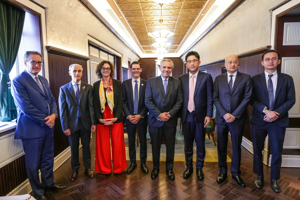 Alberto Fernández con empresas chinas (NA)