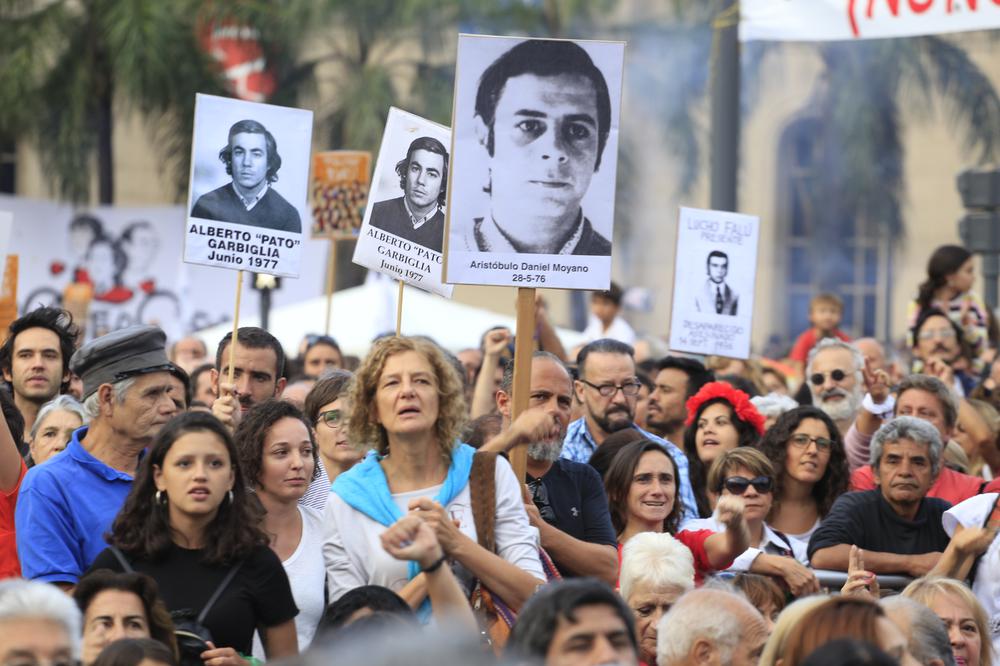 1 Marcha 24M - Palco@Javier Imaz_05