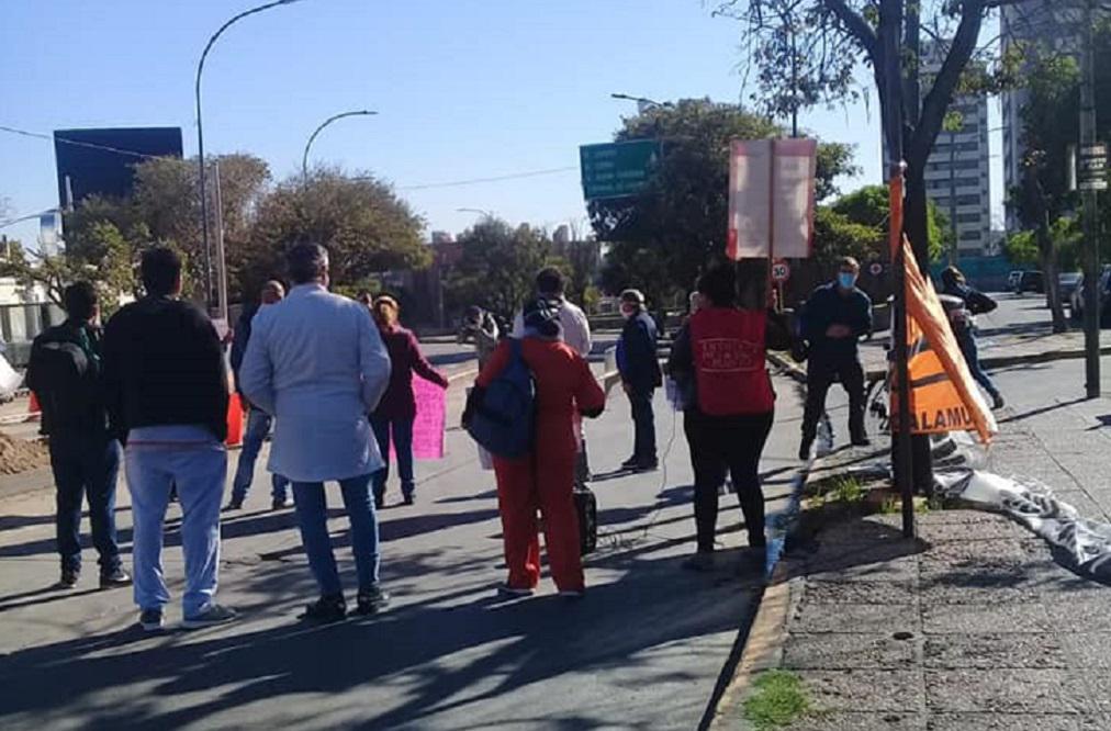 protesta en el polo sanitario @facebookCTA A Reg Cba