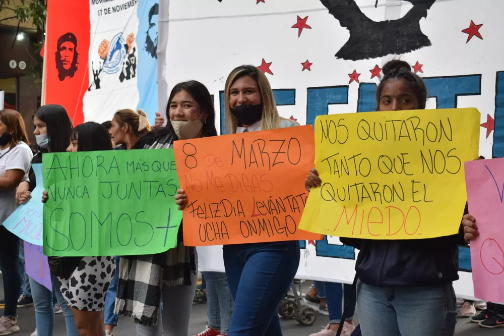 marcha #8M Lucía Ceresole (6)