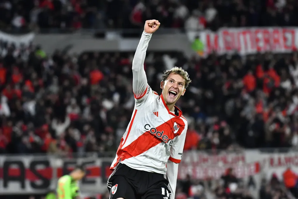 River (X de River) 2