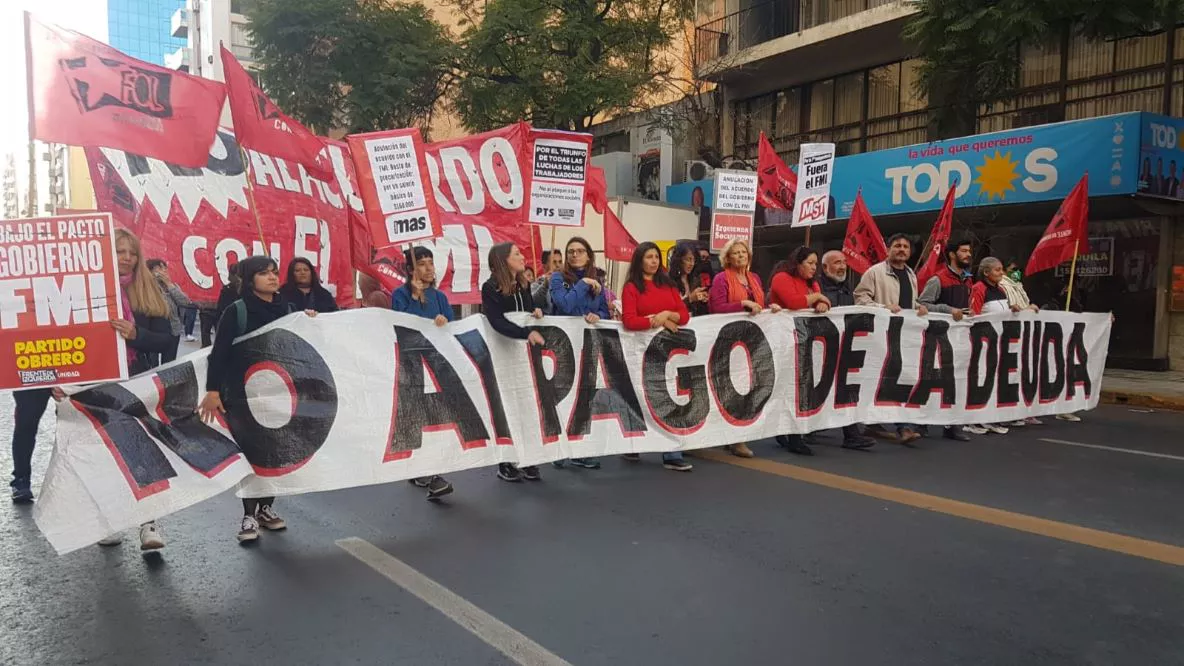 Marcha Izquierda by gentileza
