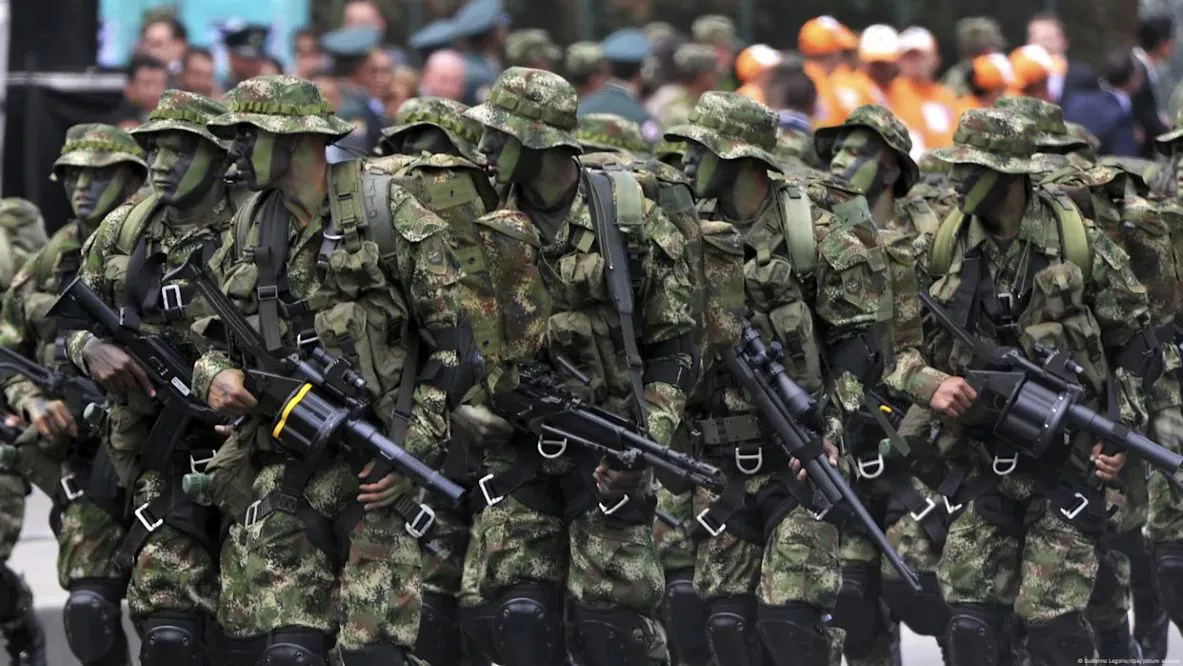Militares colombianos by Yahoo