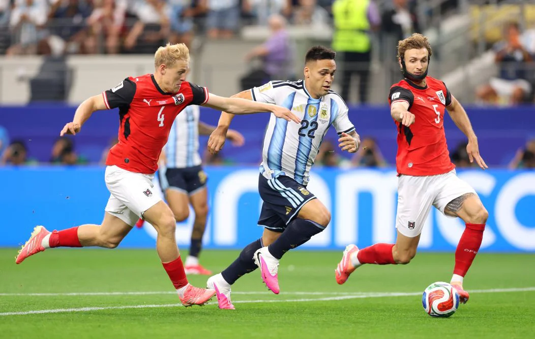 Argentina Austria by Selección Argentina