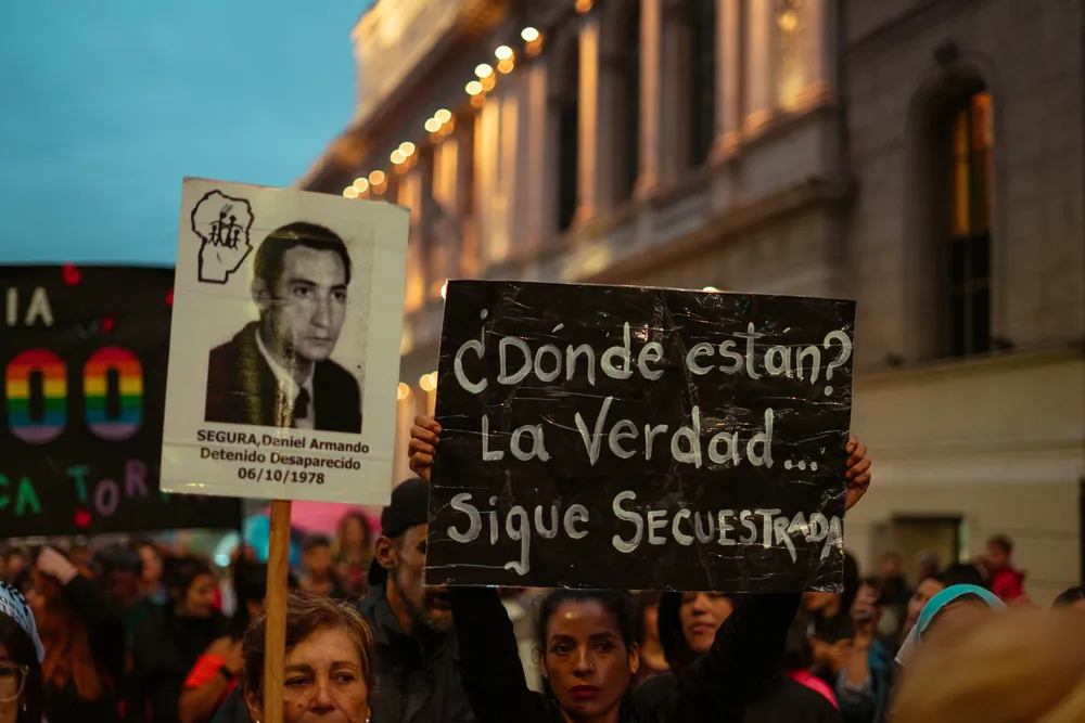 24 M Día de la Memoria by Lucrecia Bianchini